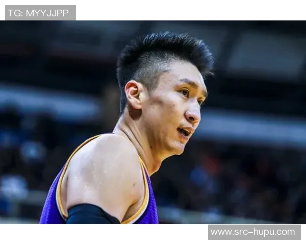 方硕:德比战要捍卫主场今晚会特别“照顾”孙悦 方硕:德比战要捍卫主场今晚会特别“照顾”孙悦