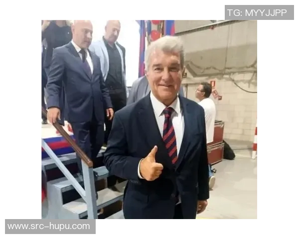 拉波尔塔谈弗里克染红:这个裁判总是针对我们,看看记录就知道 拉波尔塔谈弗里克染红:这个裁判总是针对我们,看看记录就知道